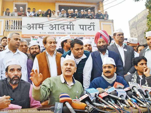 aap-party-leaders-duing-a-press-conference-in-ghaziabad.jpg